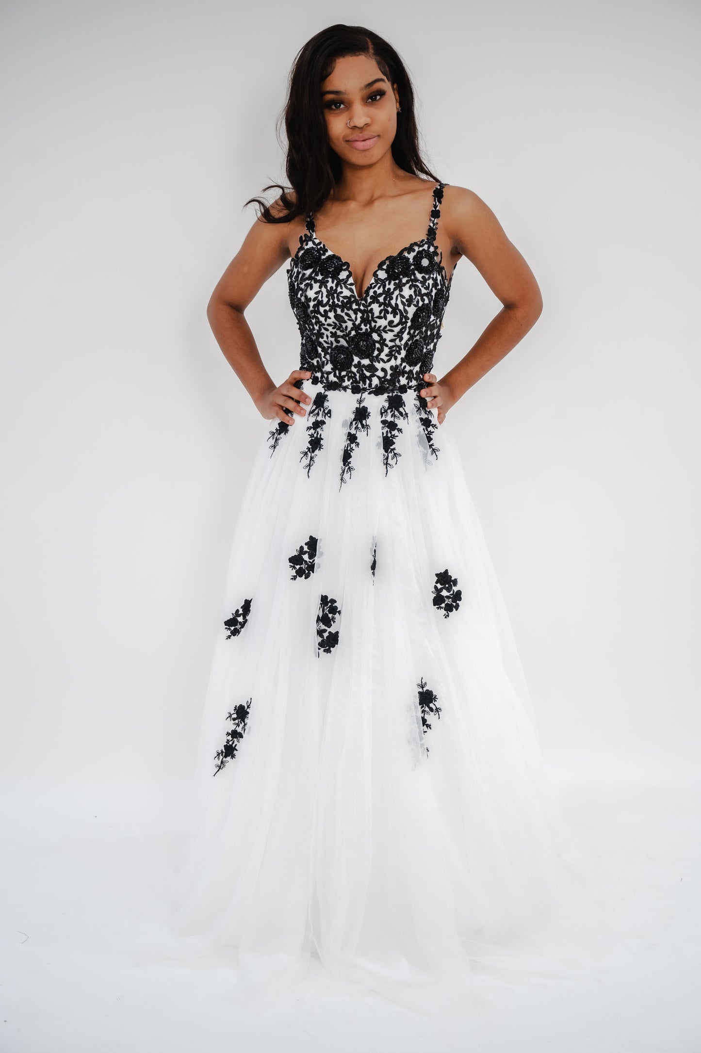 TLC SAY YES TO THE PROM Juniors' Tulle Embroidered Evening Dress