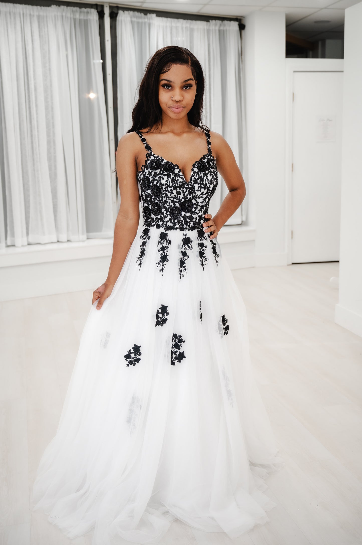 TLC SAY YES TO THE PROM Juniors' Tulle Embroidered Evening Dress